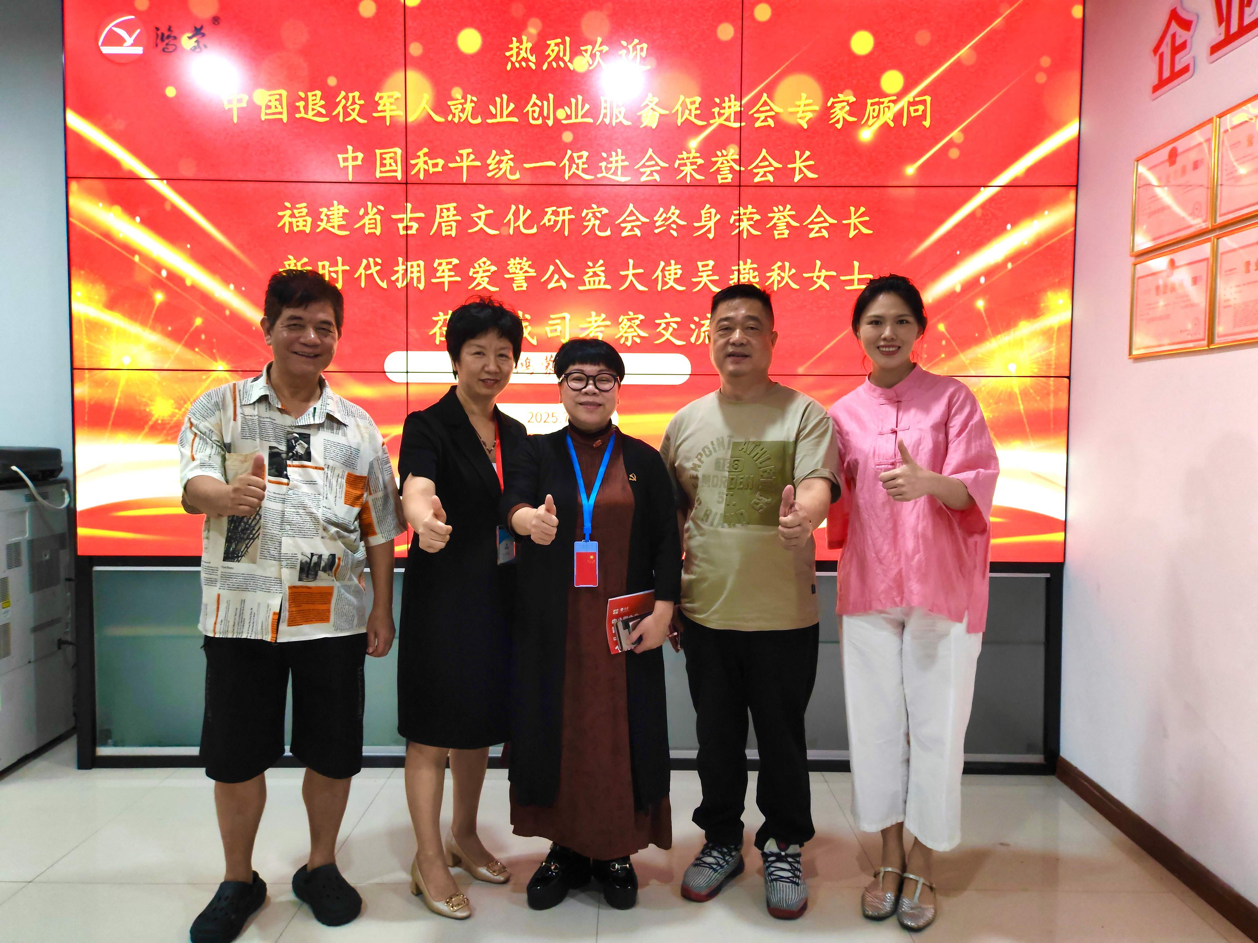 bcd52a04ed5768576463bb8c89b46ed.jpg